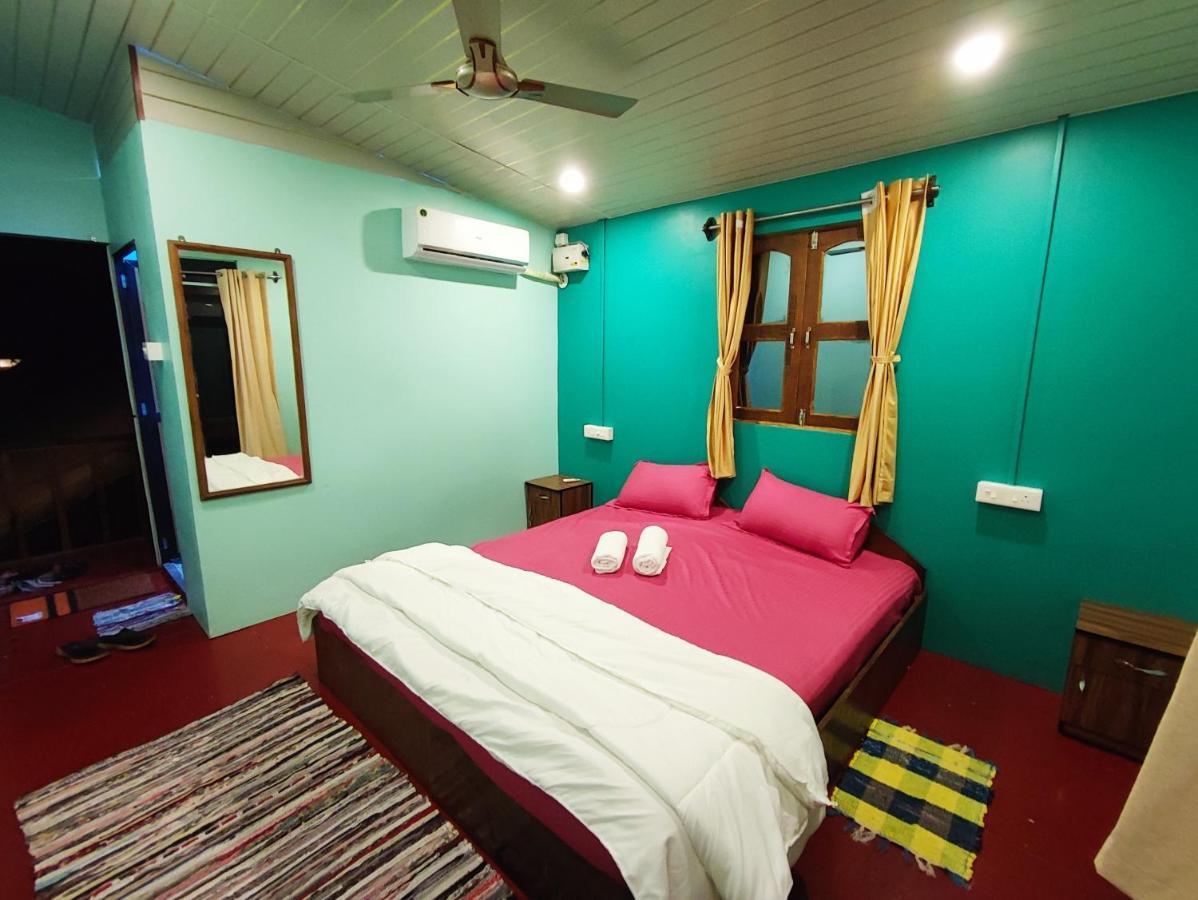 Casa Fiesta Sea Front Beach Huts Patnem Beach Luaran gambar
