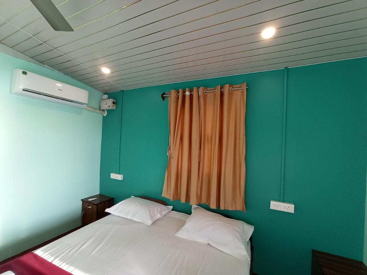 Casa Fiesta Sea Front Beach Huts Patnem Beach Luaran gambar