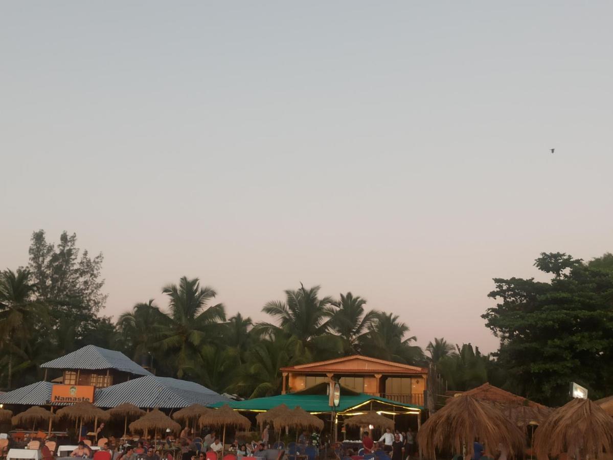 Casa Fiesta Sea Front Beach Huts Patnem Beach Luaran gambar