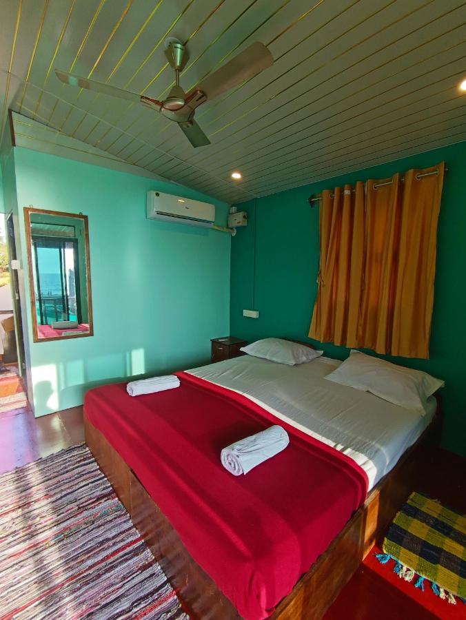 Casa Fiesta Sea Front Beach Huts Patnem Beach Luaran gambar